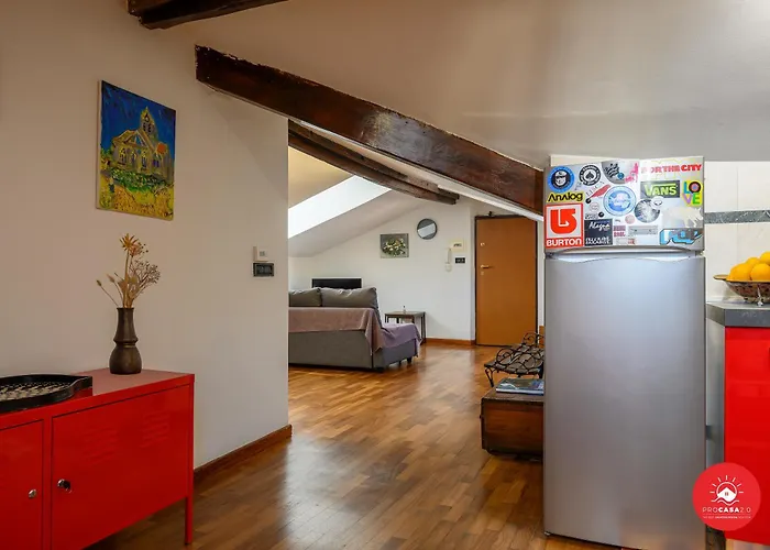 La Mansarda Di Lory * La Spezia